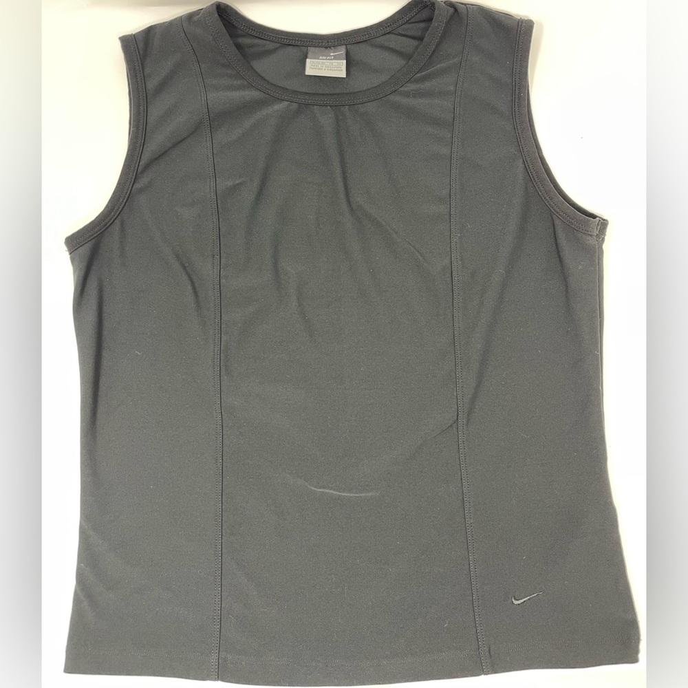 NIKE: Shirt. Black Sleeveless Athletic Size: Youth XL (16-18). Dry-fit